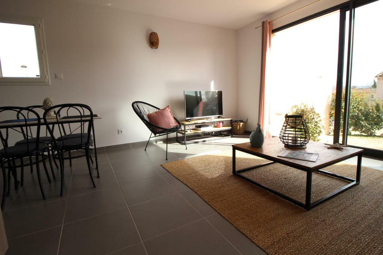 Le Clos De La Montagnette - Maison Avec Parking Et Jardin Villa LʼIsle-sur-la-Sorgue Exteriör bild